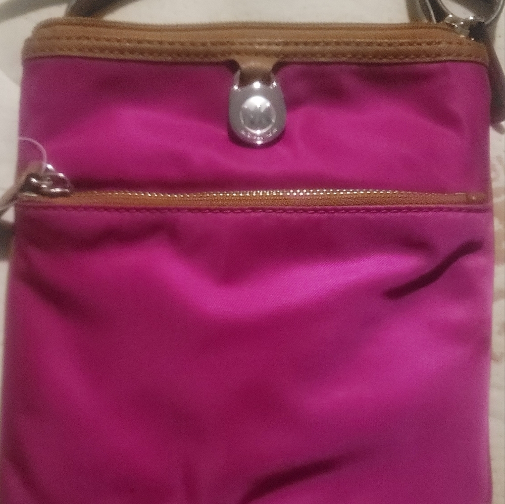 Michael Kors Kempton Nylon Crossbody Leather Trim Fushia 10 x 10 Strap